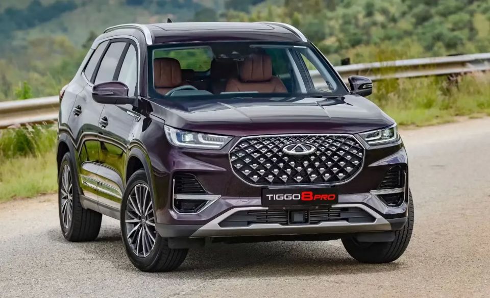 Россиянин купил Chery Tiggo в Казахстане на 400 тысяч дешевле — «попал» на деньги сразу: где он просчитался