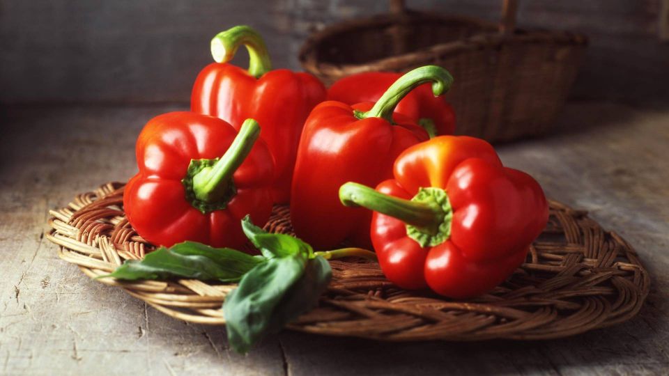 Болгарского перца будет полная морозилка: простой способ заготовки без банок и варки