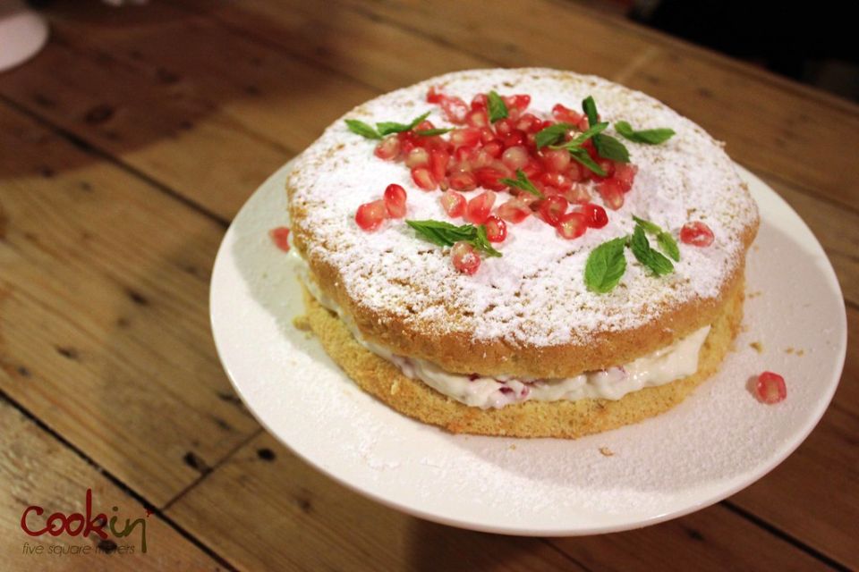 Идеальный пышный бисквит: спокойный разбор и практическая идея