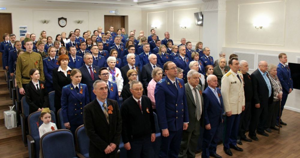   80-      1941 - 1945             ,  , ...