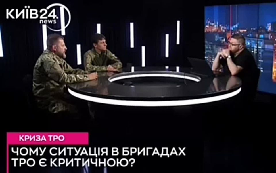 &quot; ,      ,     &quot;