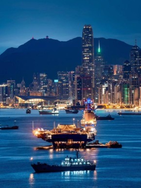 Just a nice pic:   CV 17 Shandong    