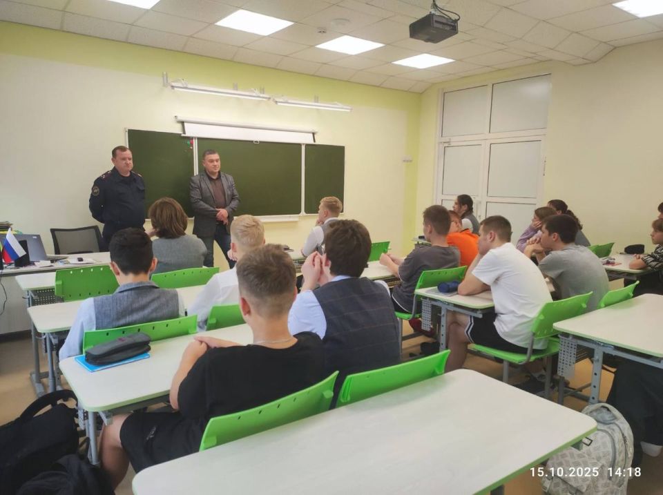 Сотрудники следственного управления продолжают проведение профилактических мероприятий в общеобразовательных учреждениях