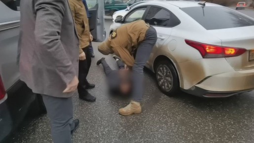 В Удмуртии задержали двух человек по подозрению в незаконной легализации мигрантов