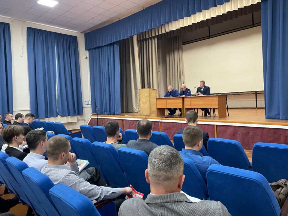 Работники отдела по надзору за производством дознания и оперативно-розыскной деятельностью прокуратуры республики выступили перед сотрудниками МВД по Удмуртской Республике, УФСИН России по Удмуртской Республике по вопросам...