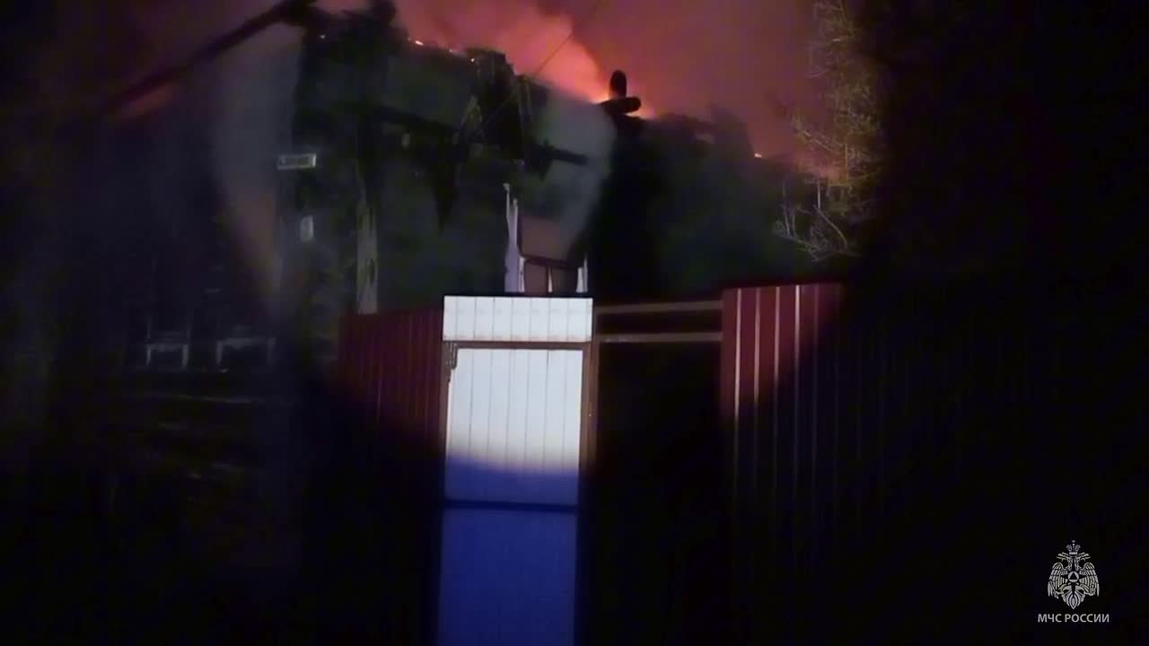 Кизнер нас не читает.... Передайте жителям, что они в опасности. Потому что за последние 2 недели в Кизнерском районе произошло уже 3 пожара (!) по причине неосторожности при курении, один человек погиб