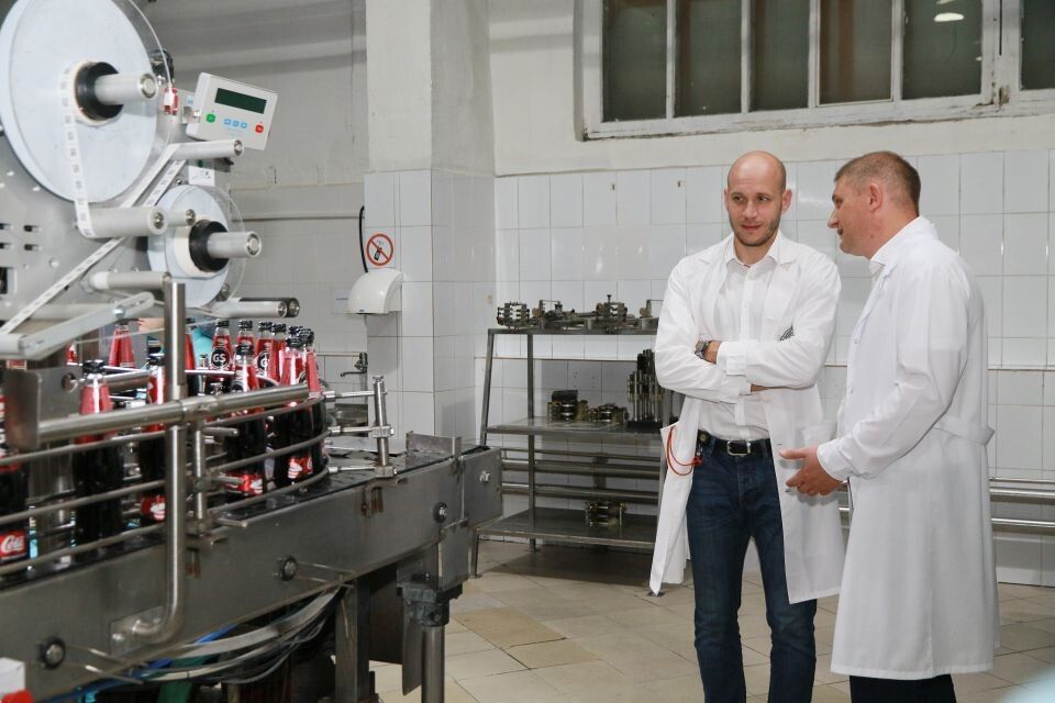 Барнаульский пивзавод: сокращение рабочей недели и слухи о продаже