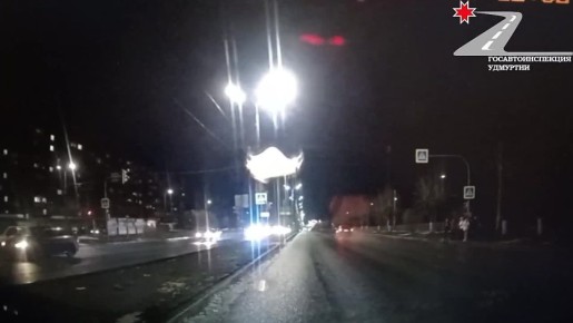 На 40 лет Победы 5 ноября около 18:50 сбили 18-летнюю девушку