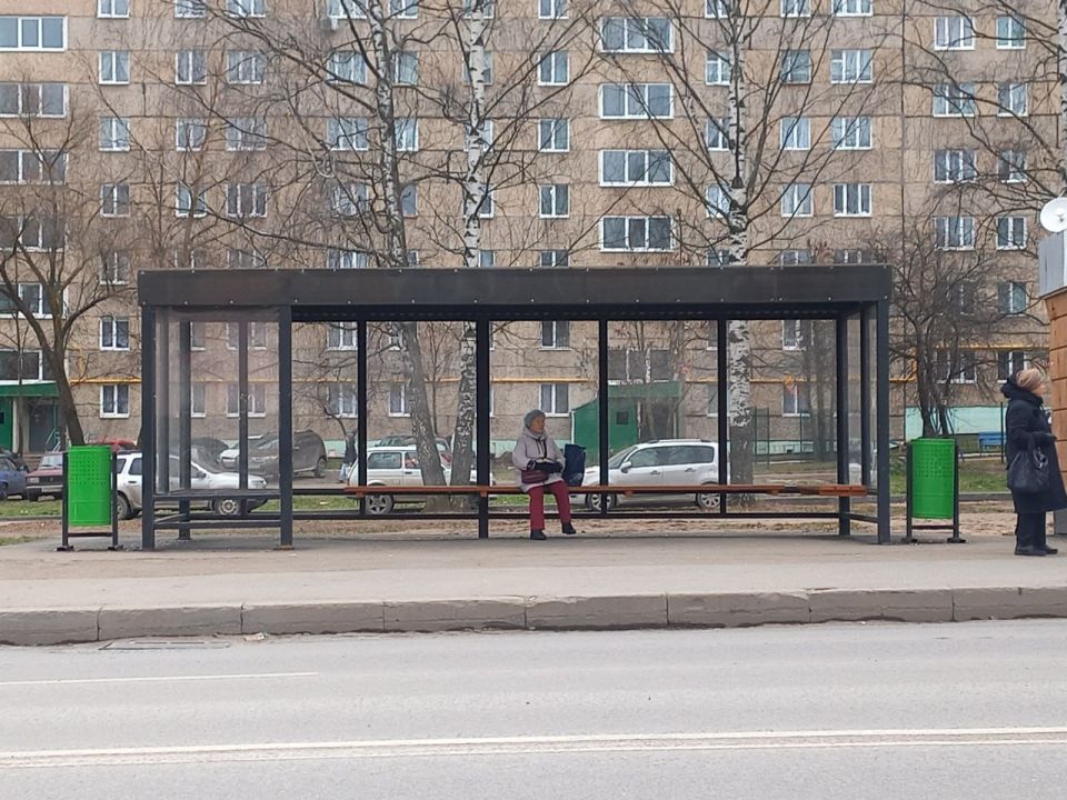 После вмешательства прокуратуры Ленинского района г. Ижевска на ул. Клубной установлен остановочный павильон