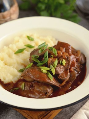 Нежная куриная печень в уникальном соусе: рецепт для настоящих гурманов