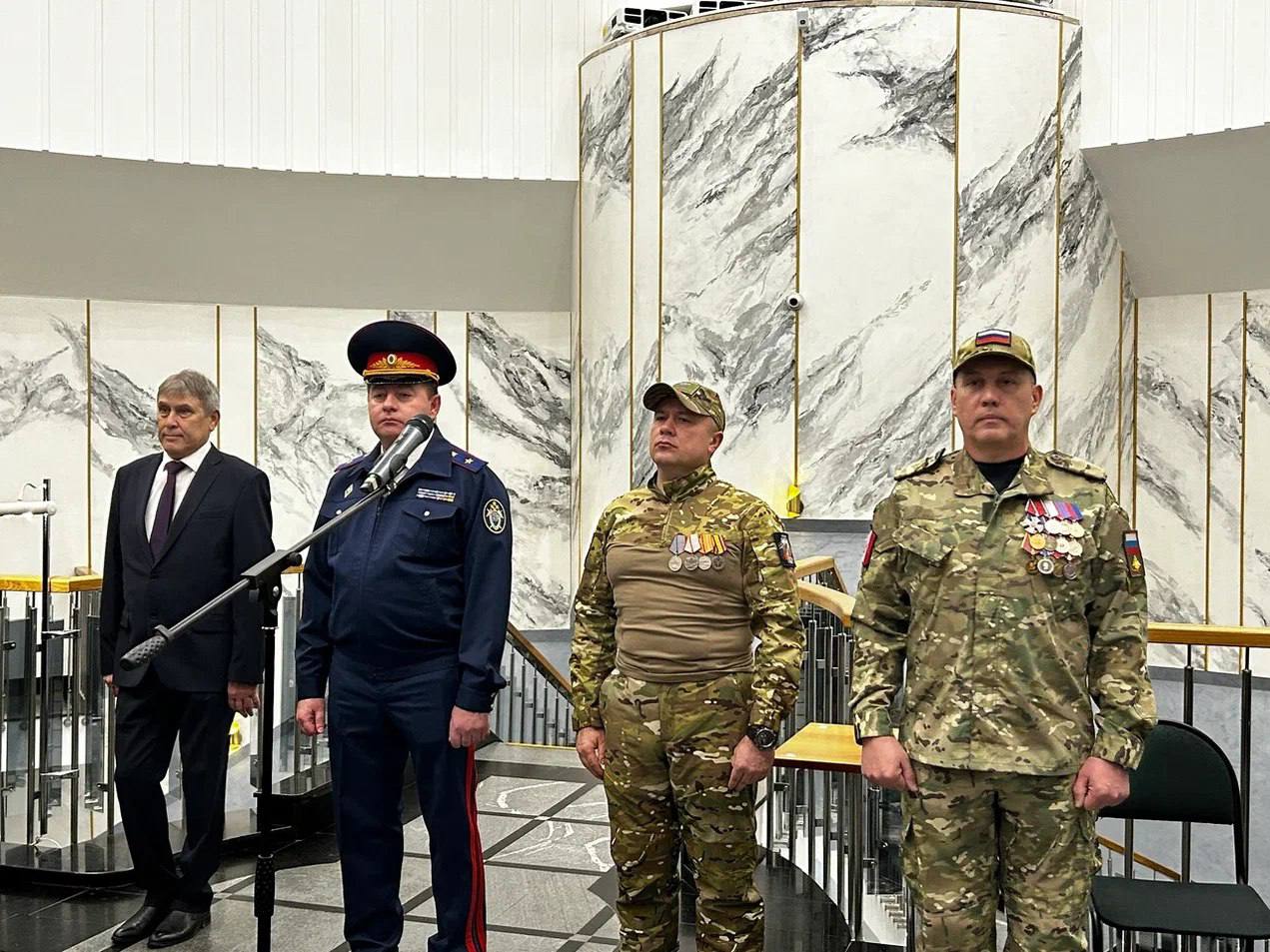 Руководитель следственного управления принял участие в торжественном мероприятии, посвященном принятию клятвы курсанта Руководитель следственного управления принял участие в торжественном мероприятии, посвященном принятию клятвы курсанта