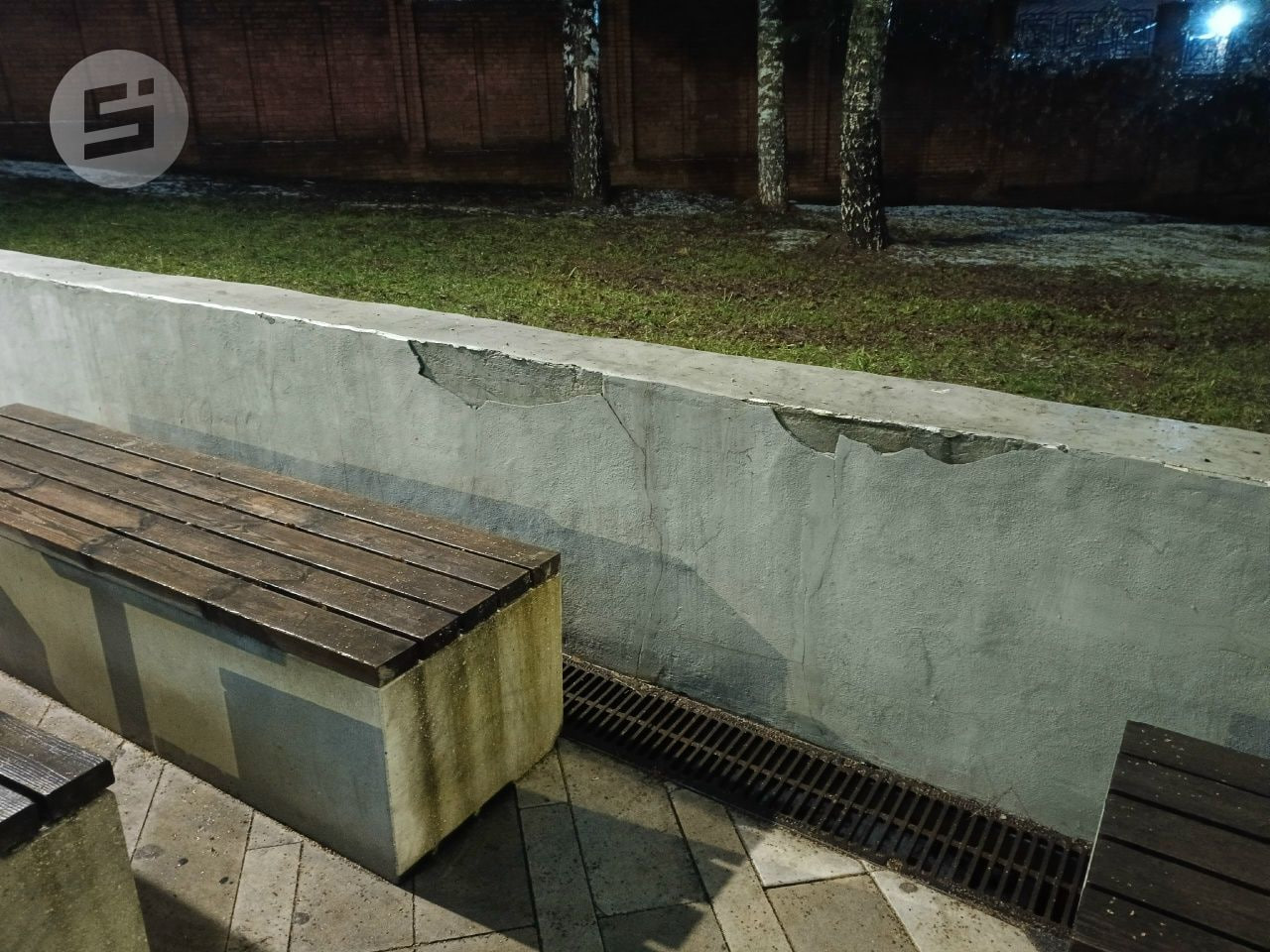 В начале декабря «Сусанин» заметил множество дефектов на реконструированном участке эспланады от Карла Маркса до Максима Горького В начале декабря «Сусанин» заметил множество дефектов на реконструированном участке эспланады от Карла Маркса до Максима Горького