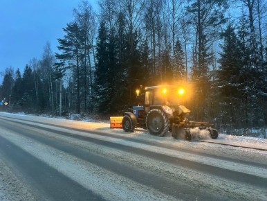 Дорожные службы Удмуртии из-за снегопадов работают в усиленном режиме