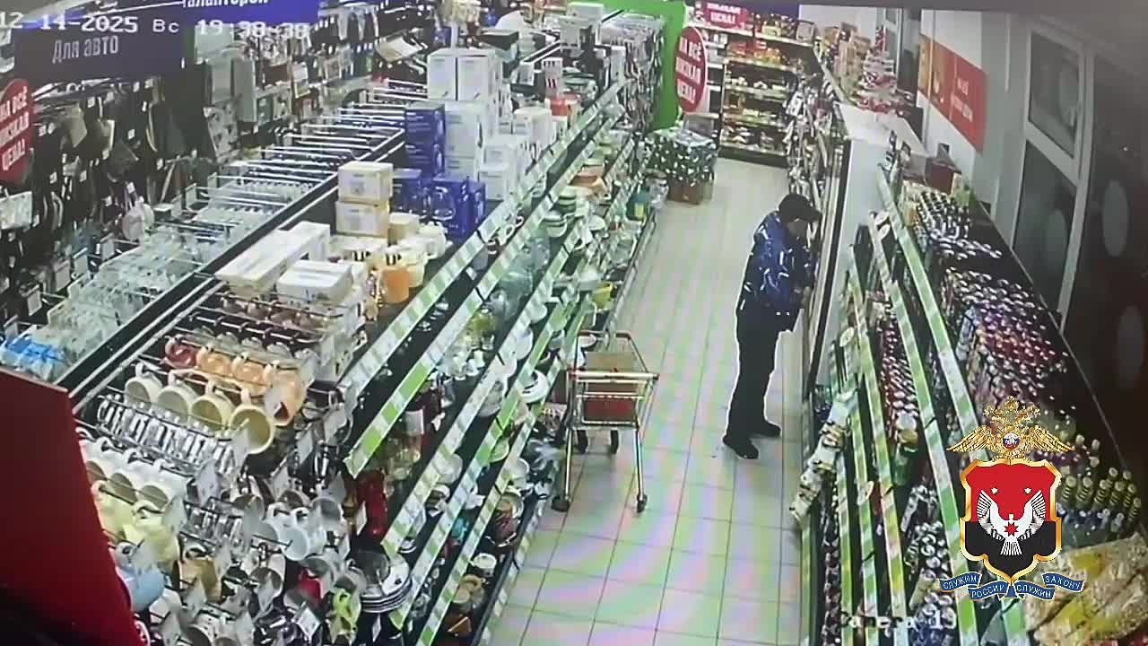 В Ижевске сотрудниками полиции задержан подозреваемый в грабеже