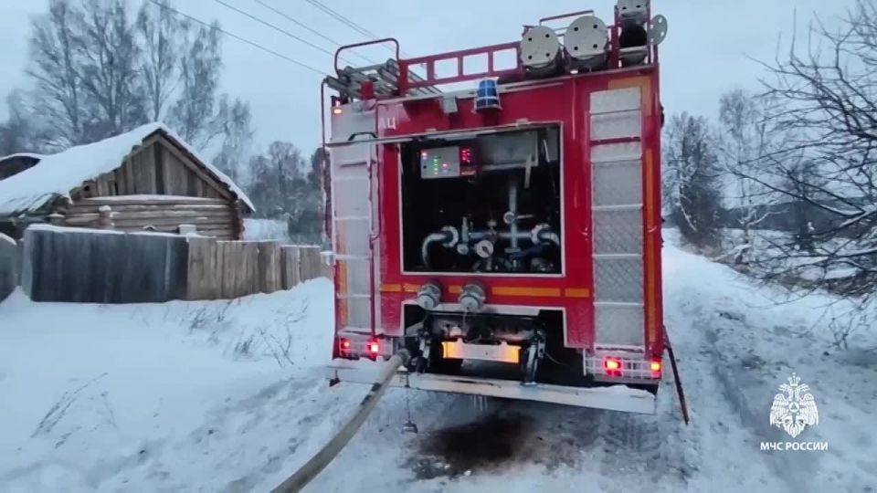 Два человека погибли на пожаре в Удмуртии