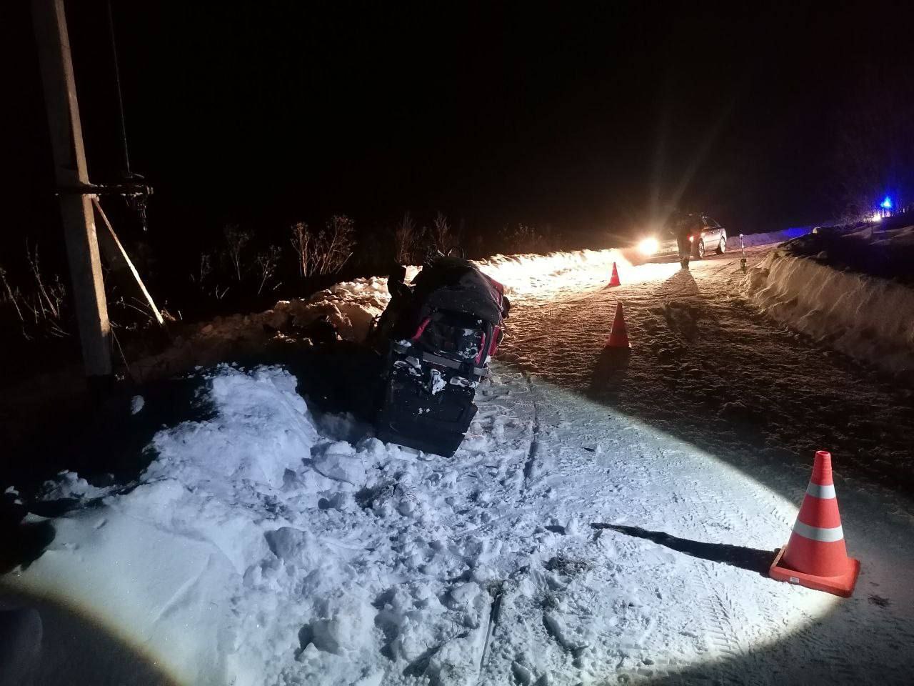 17-летний подросток погиб в Воткинском районе, не справившись с управлением снегоходом