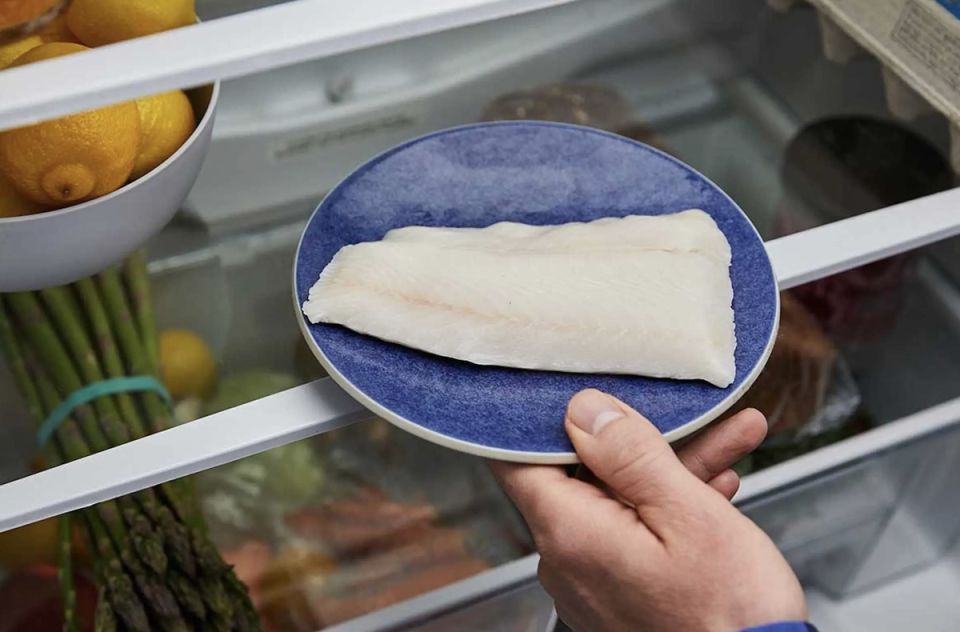 Как правильно разморозить рыбу