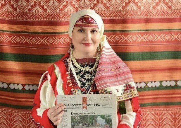 Галина Семенова, член УИК 2/19 Ленинского района Ижевска, заслуженный журналист Удмуртии, сотрудник республиканской газеты «Удмурт дунне»