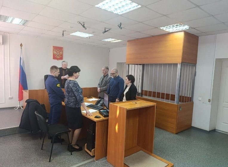 Увинский районный суд Удмуртии вынес оправдательный приговор 36-летней руководительнице очистных сооружений ООО «Ува-Молоко», сообщили в пресс-службе судов Удмуртии