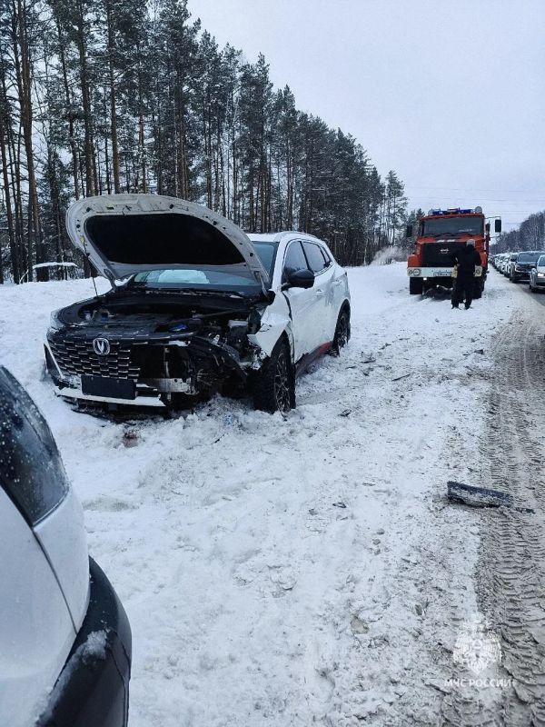 Две женщины и двое детей получили травмы в ДТП на дороге Ижевск – Сарапул