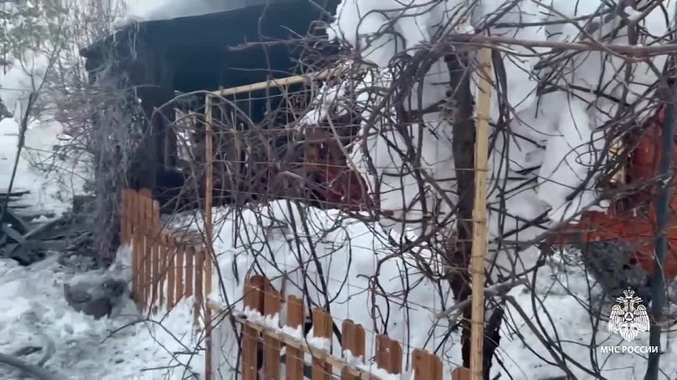 Спасался через окно: тяжелые ожоги получил мужчина при пожаре из-за обогревателя в Ижевске