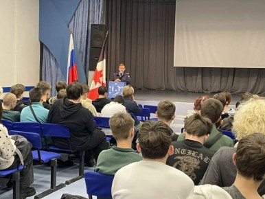 Сотрудники следственного управления провели серию профилактических мероприятий с учащимися республики