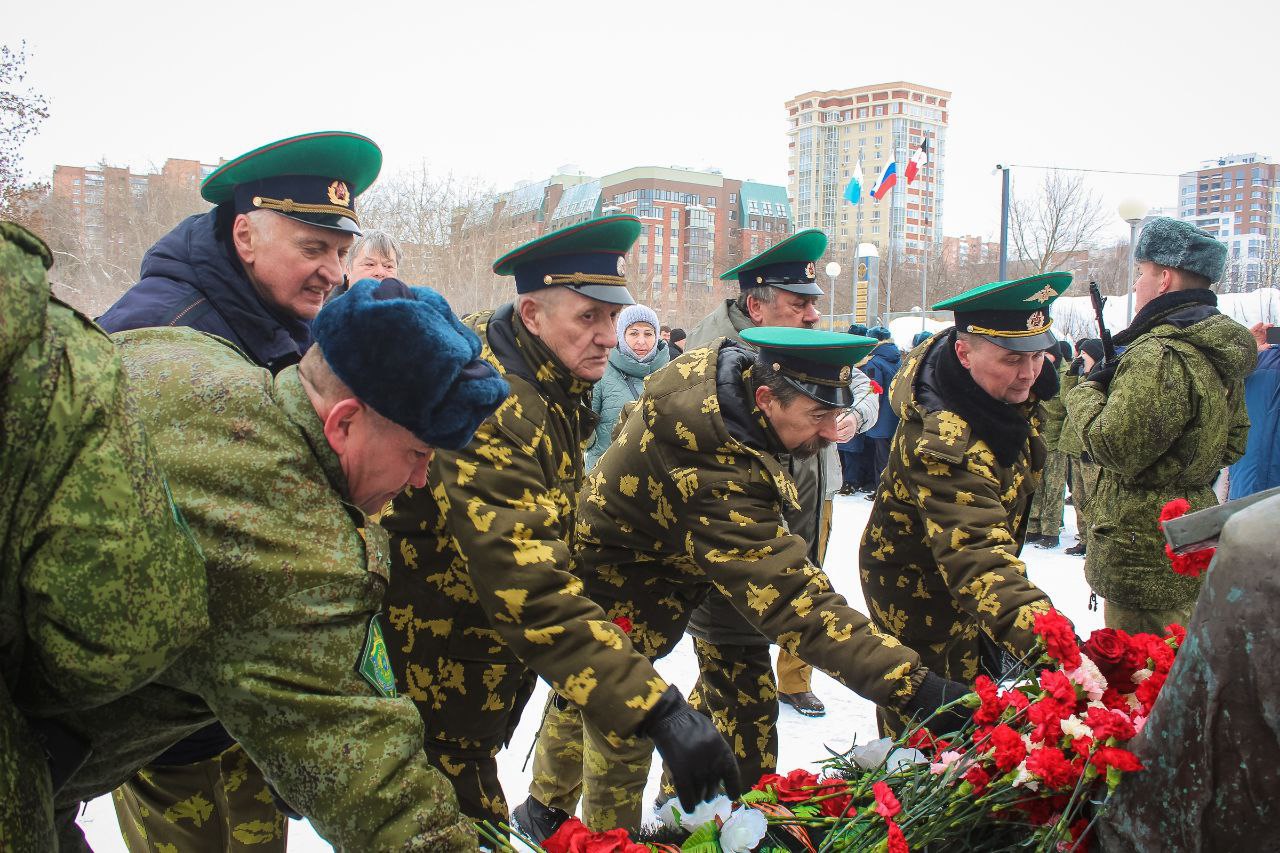 37 лет назад, 15 февраля 1989 года, завершилась война длиною в 9 лет 37 лет назад, 15 февраля 1989 года, завершилась война длиною в 9 лет