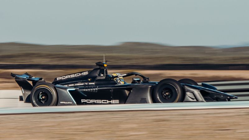 Porsche ������������ ����� ����� Gen4: �������� � ���� ������� E