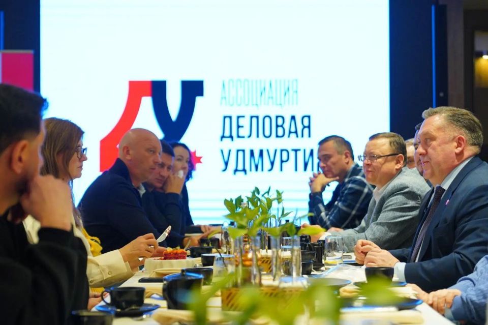 Глава Ижевска Дмитрий Чистяков встретился с резидентами Ассоциации «Деловая Удмуртия»