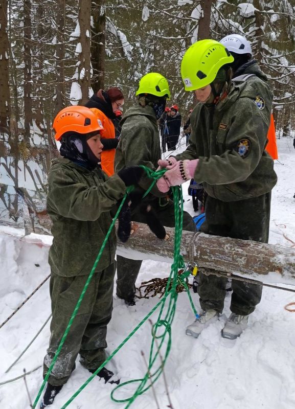 Кадеты класса имени Андрея Касимова стали лучшими на республиканских соревнованиях «Школа безопасности»