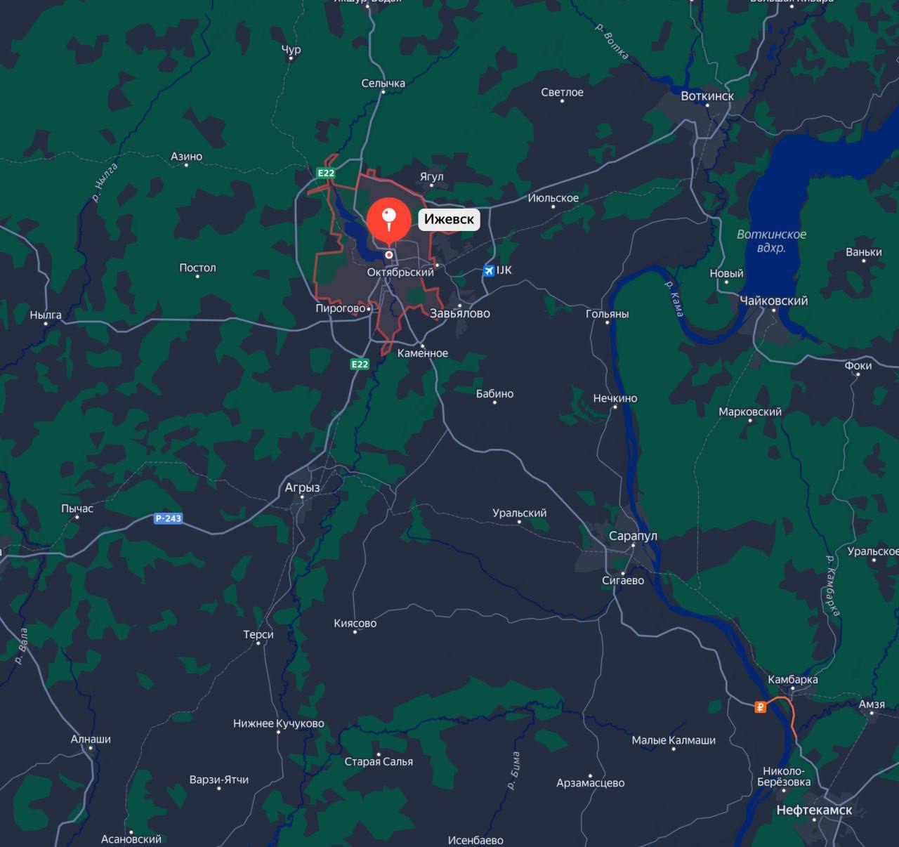 Жители Ижевска услышали серию взрывов в небе