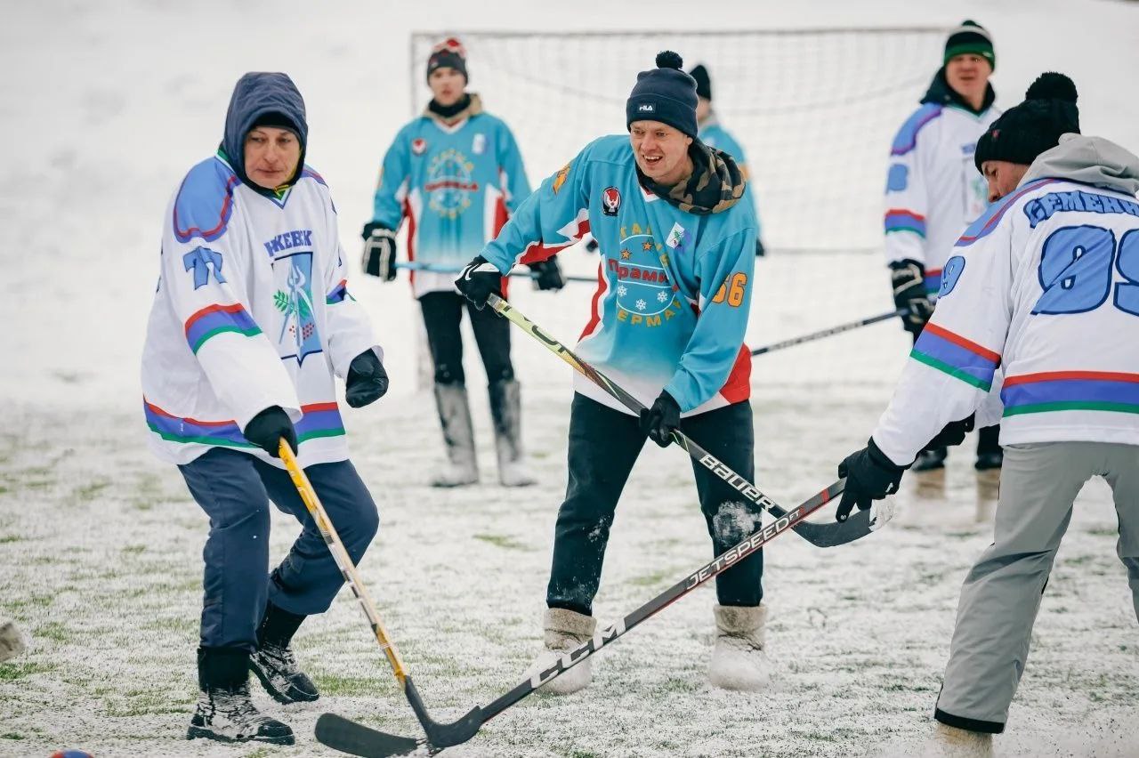 83 тысячи рублей для детей, больных ихтиозом, собрали в ходе Кубка главы Ижевска по хоккею на валенках с Кузей 83 тысячи рублей для детей, больных ихтиозом, собрали в ходе Кубка главы Ижевска по хоккею на валенках с Кузей