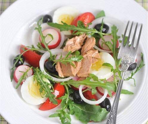 Нисуаз с рукколой: легкость и яркость в одной тарелке