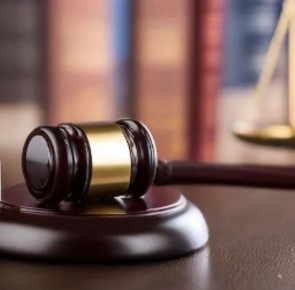 В Удмуртской Республике вынесен приговор в отношении 18-летнего местного жителя, обвиняемого в умышленном причинении тяжкого вреда здоровью, повлекшем по неосторожности смерть потерпевшего