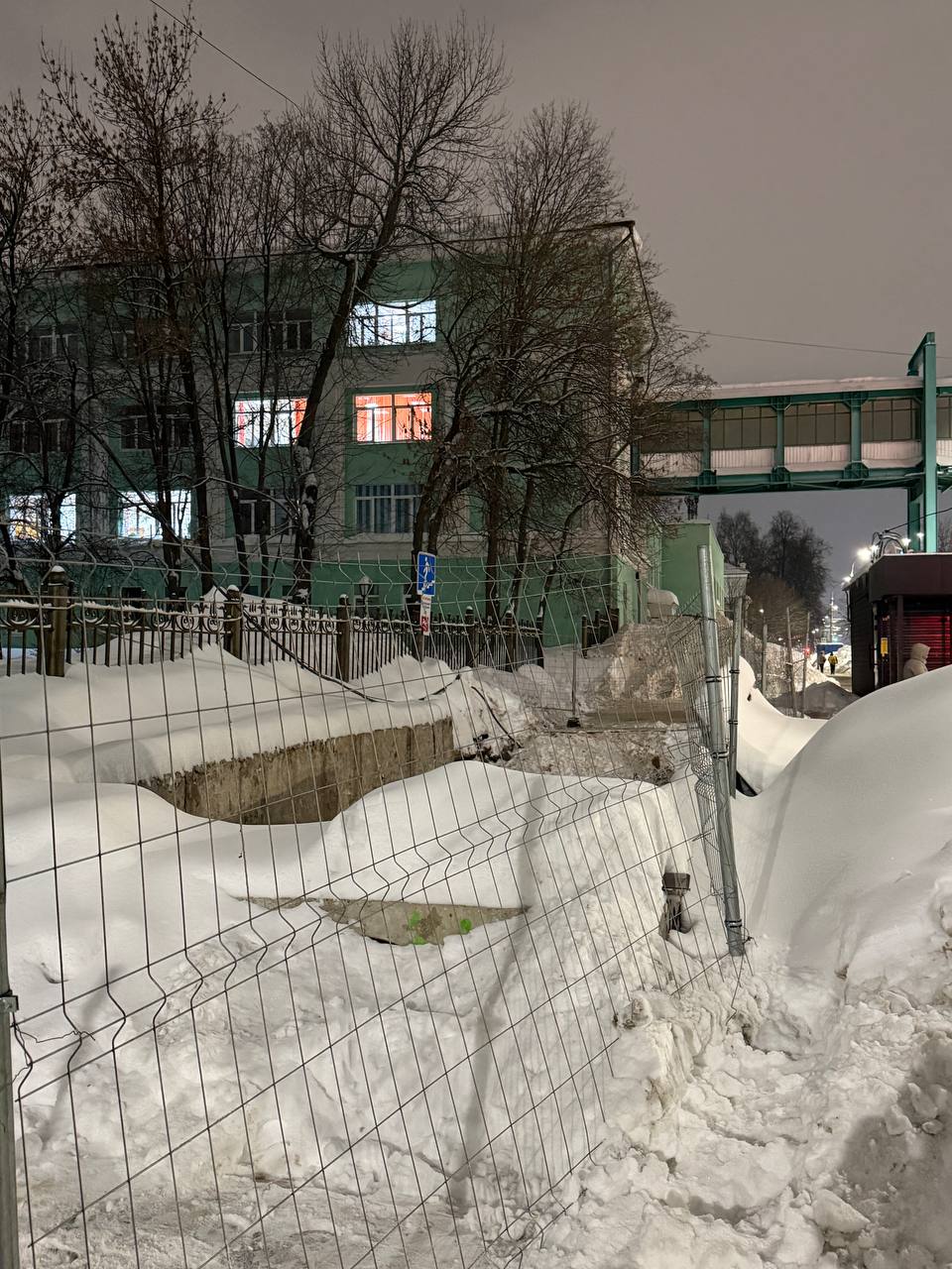 «Шевеление» началось в подземном переходе на улице Удмуртской в Ижевске «Шевеление» началось в подземном переходе на улице Удмуртской в Ижевске