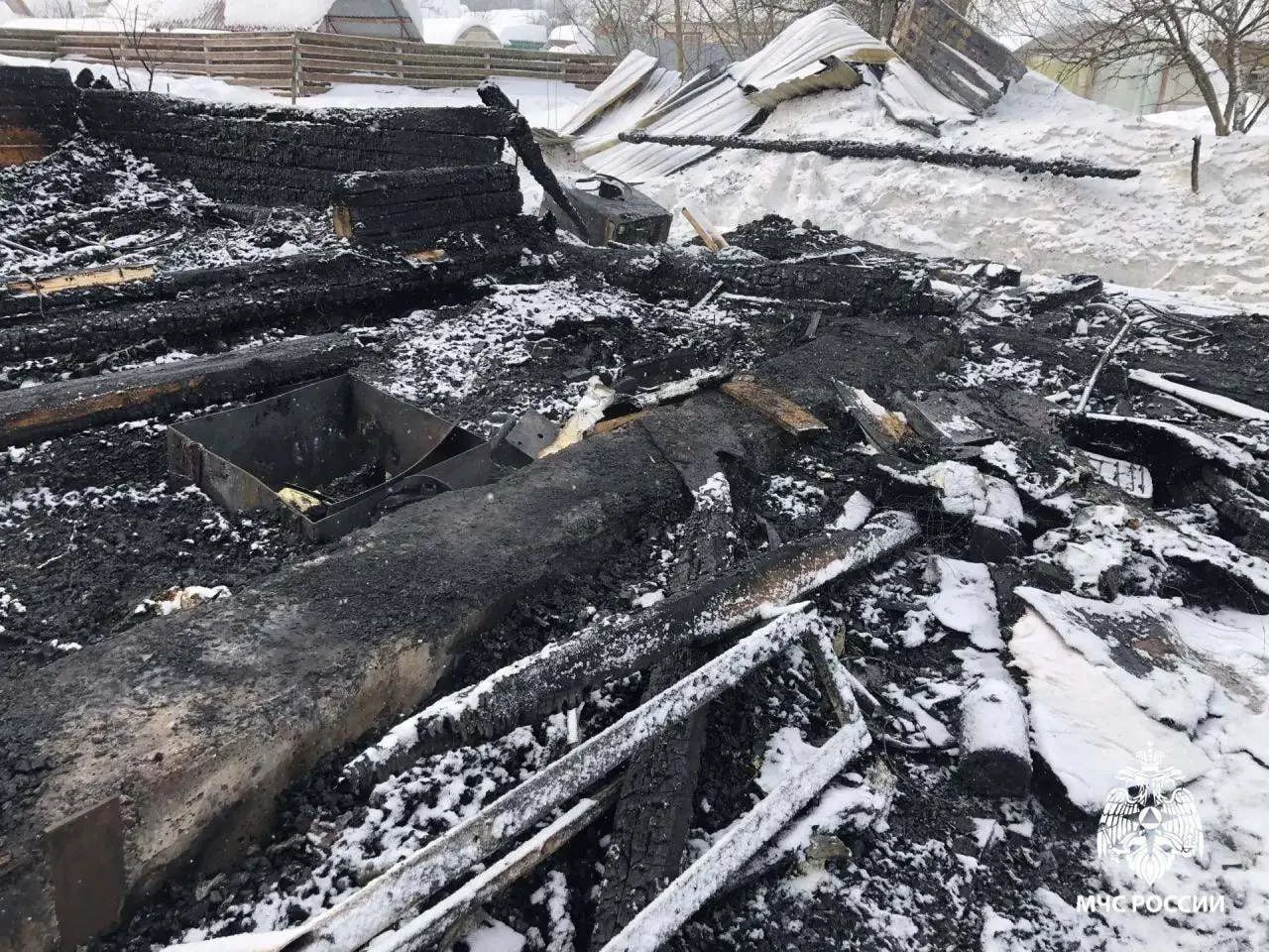 Женщина погибла на пожаре в СНТ под Ижевском Женщина погибла на пожаре в СНТ под Ижевском