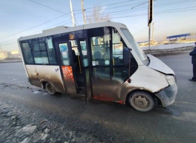 20 марта в Ижевске произошло ДТП с участием двух автобусов, в результате которого травмы получили пассажиры