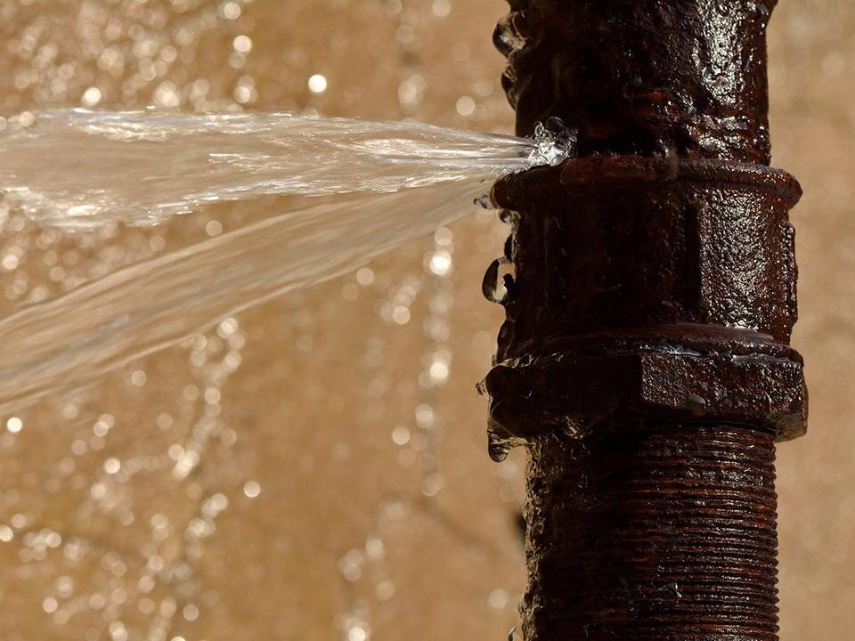 Засоры в квартире: главные ошибки жильцов стали причиной проблем