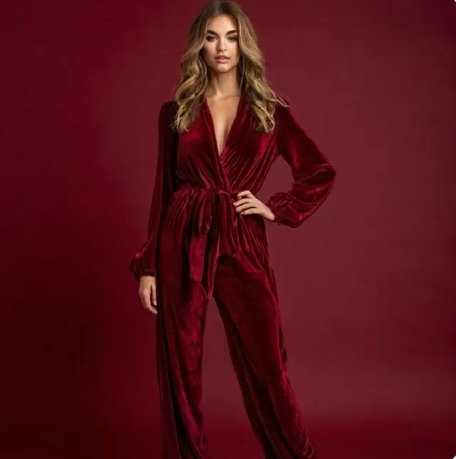 Пошаговое руководство по уходу за велюровыми изделиями: как сохранить их безупречный вид