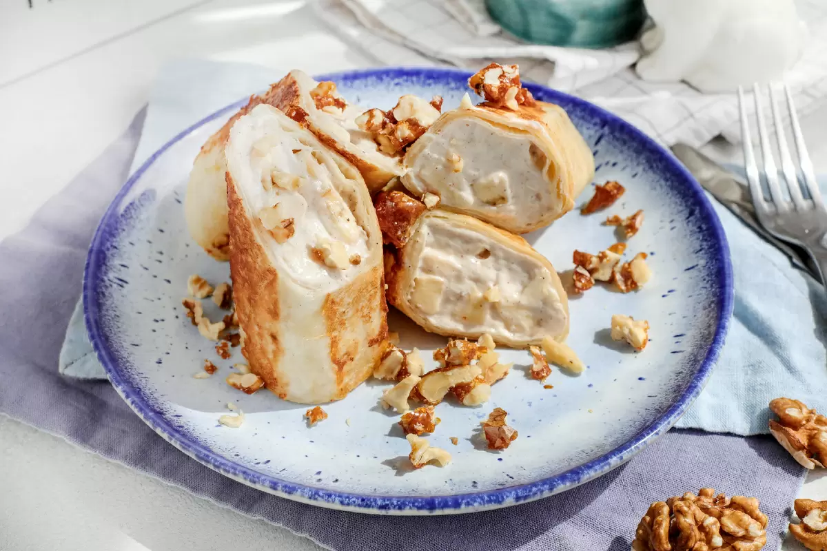 Необычные рулетики из лаваша: сладкий завтрак, который покорит сердца