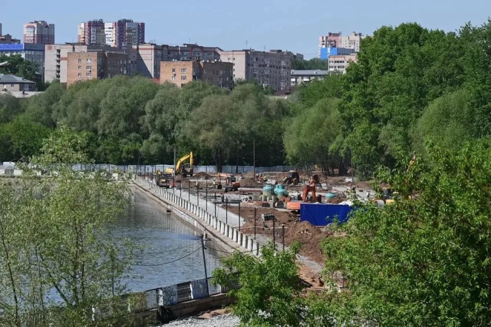 Готовность северного участка набережной городского пруда в Ижевске составляет 70%