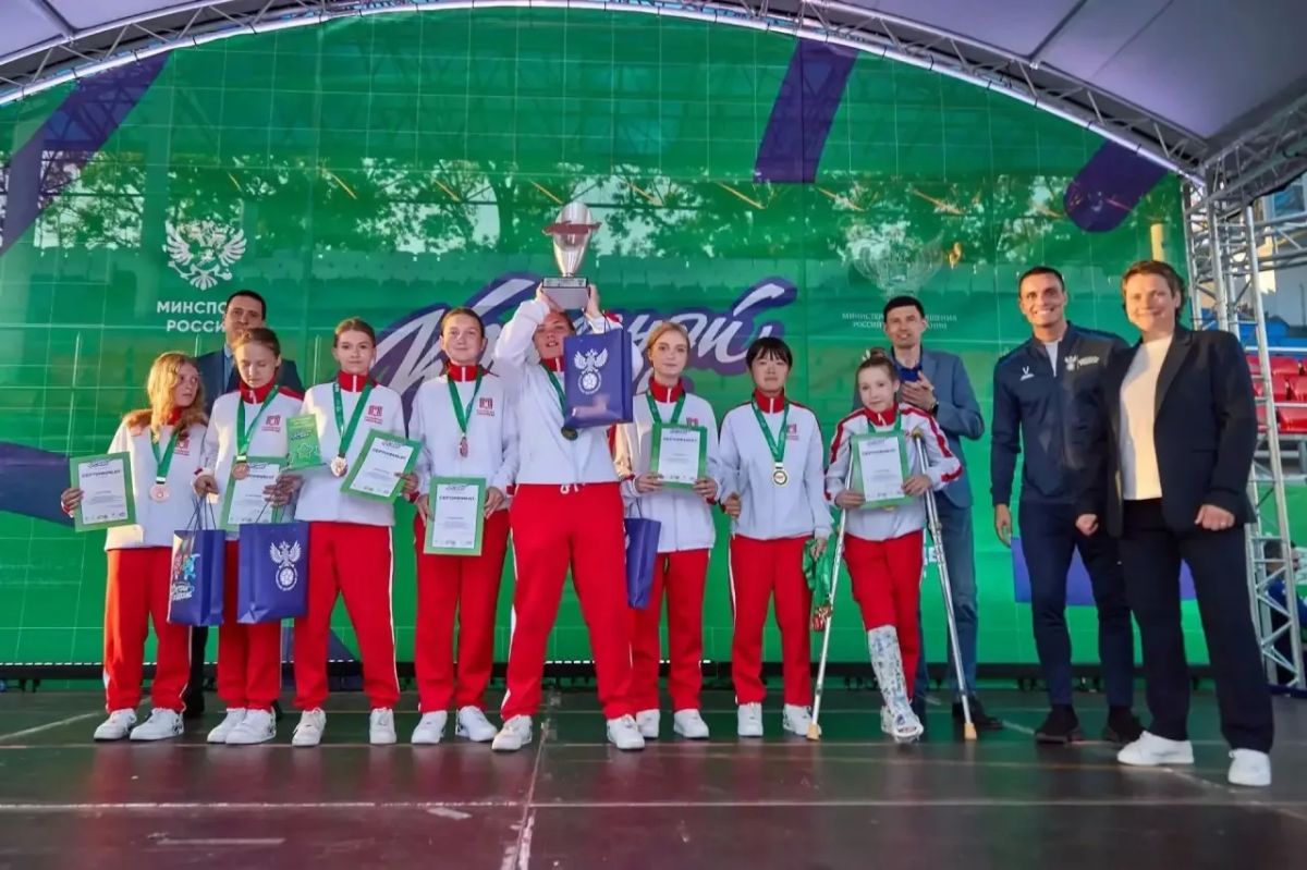 Золотой финал «Школьной футбольной лиги»! Золотой финал «Школьной футбольной лиги»!