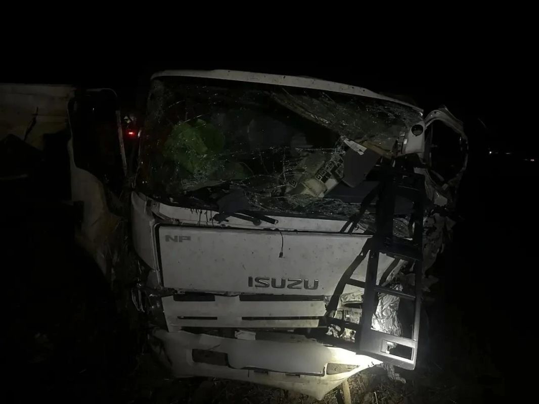 Под Ижевском произошла массовая авария с грузовиком — погиб мужчина Под Ижевском произошла массовая авария с грузовиком — погиб мужчина