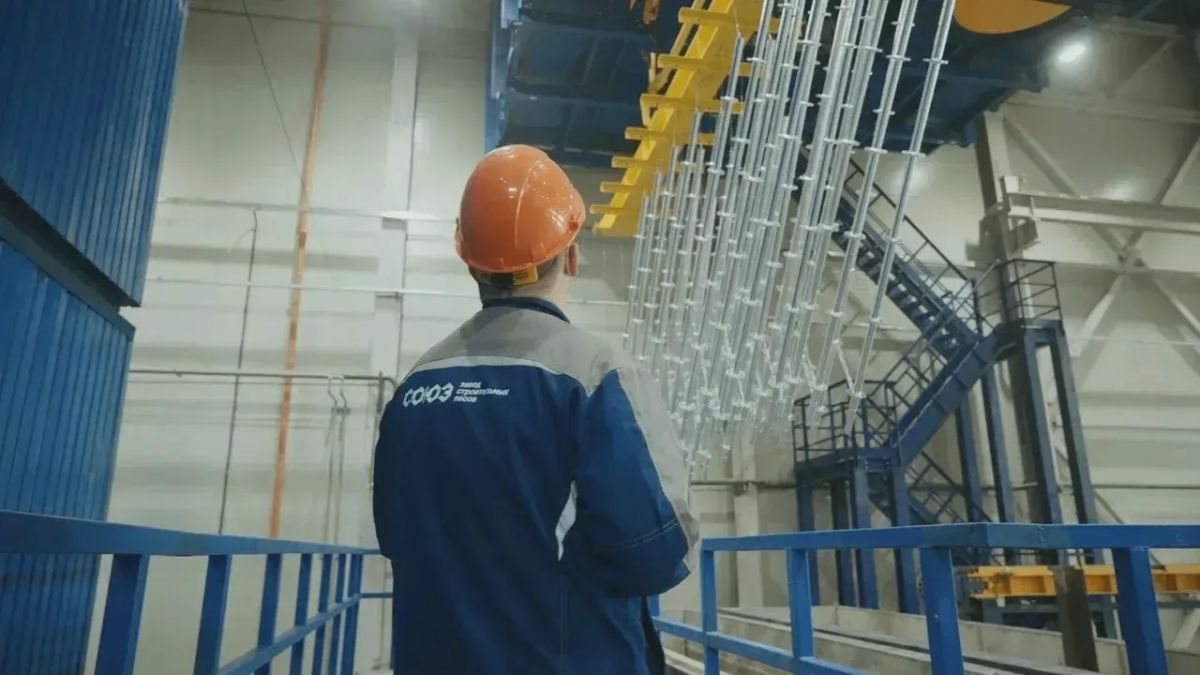 В Удмуртии запустили уникальный цех горячего цинкования ООО ЗСЛ «СОЮЗ», сообщает пресс-служба Минпромторга республики В Удмуртии запустили уникальный цех горячего цинкования ООО ЗСЛ «СОЮЗ», сообщает пресс-служба Минпромторга республики