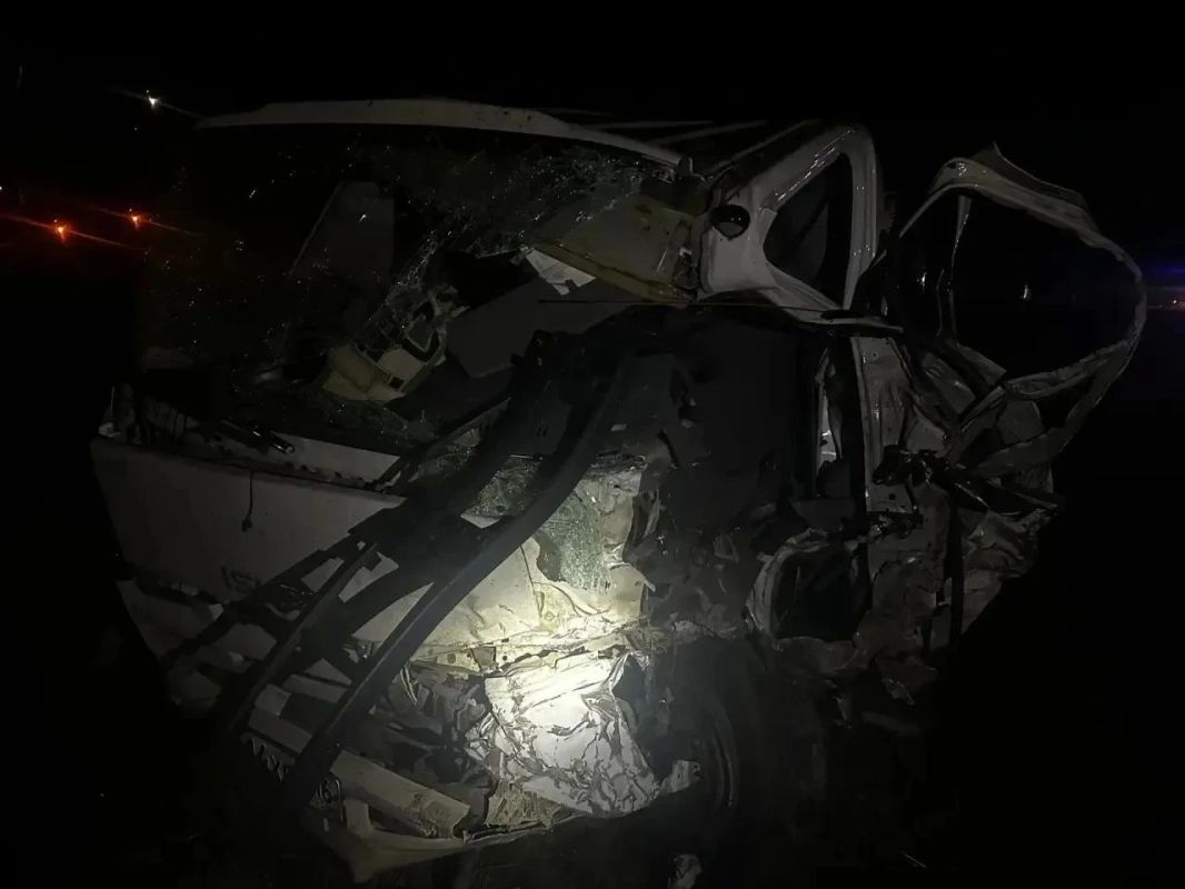 Под Ижевском произошла массовая авария с грузовиком — погиб мужчина Под Ижевском произошла массовая авария с грузовиком — погиб мужчина