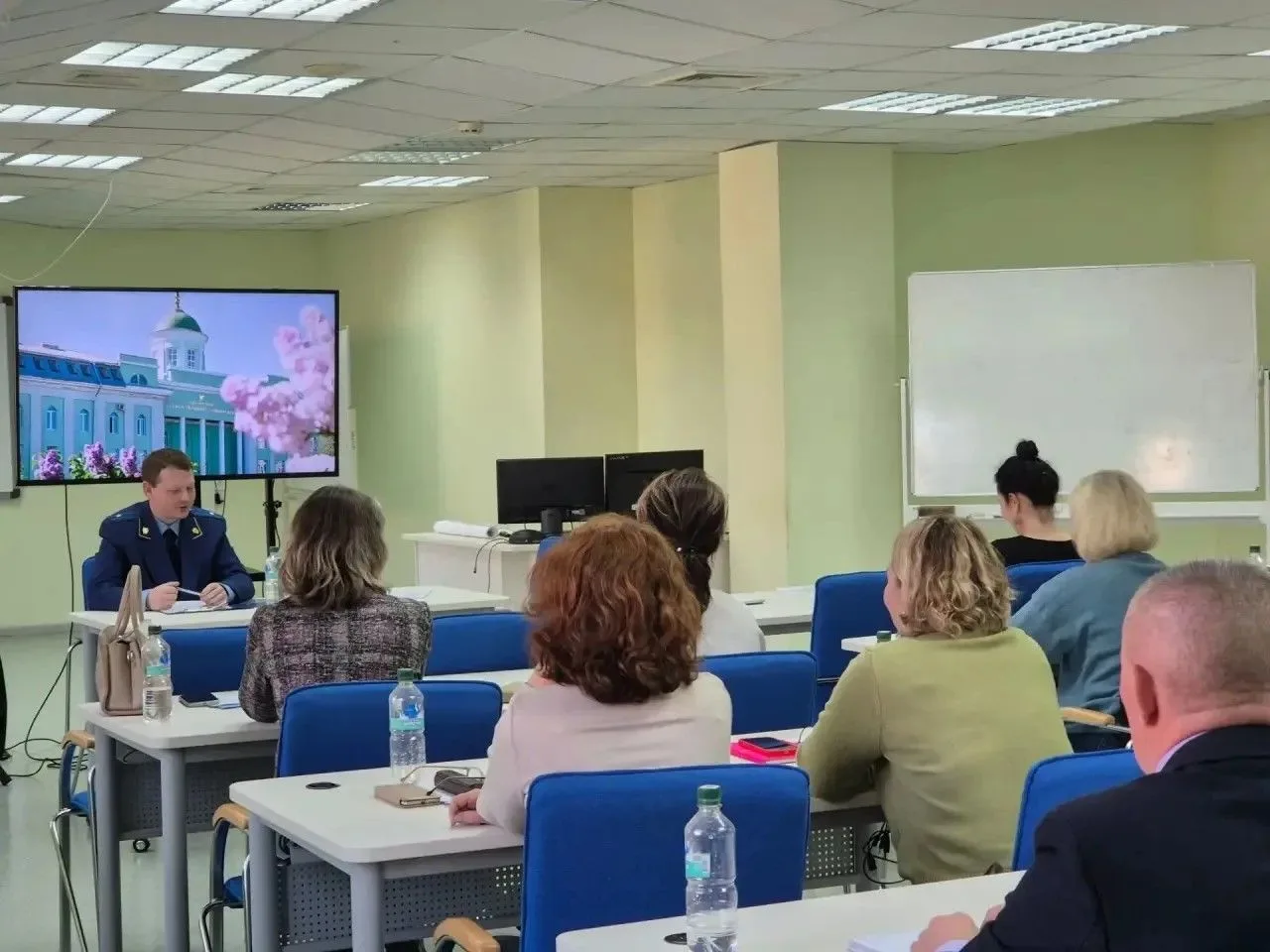 ПРОКУРАТУРОЙ УДМУРТИИ ПРОВЕДЕНО УЧЕБНОЕ МЕРОПРИЯТИЕ ДЛЯ ГОСУДАРСТВЕННЫХ И МУНИЦИПАЛЬНЫХ СЛУЖАЩИХ