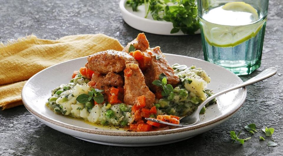 Как приготовить свинину в рукаве