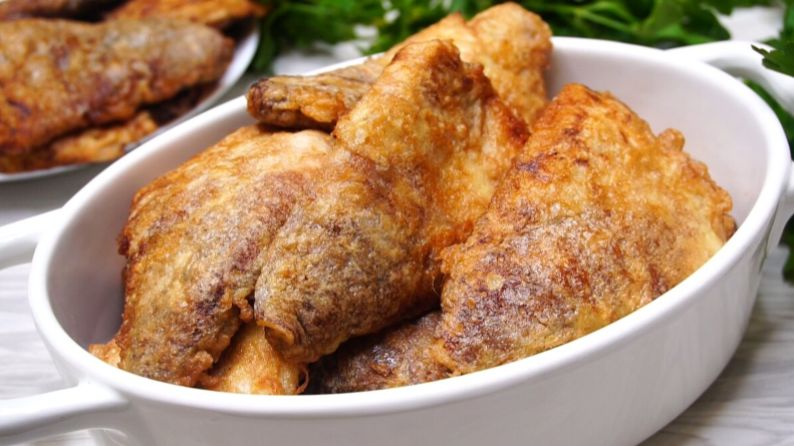 Блинные треугольники с фаршем: простой и вкусный рецепт, похожий на чебуреки